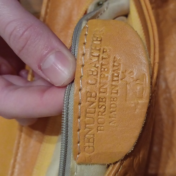 NOWT Italian leather cross body purse - Picture 10 of 11